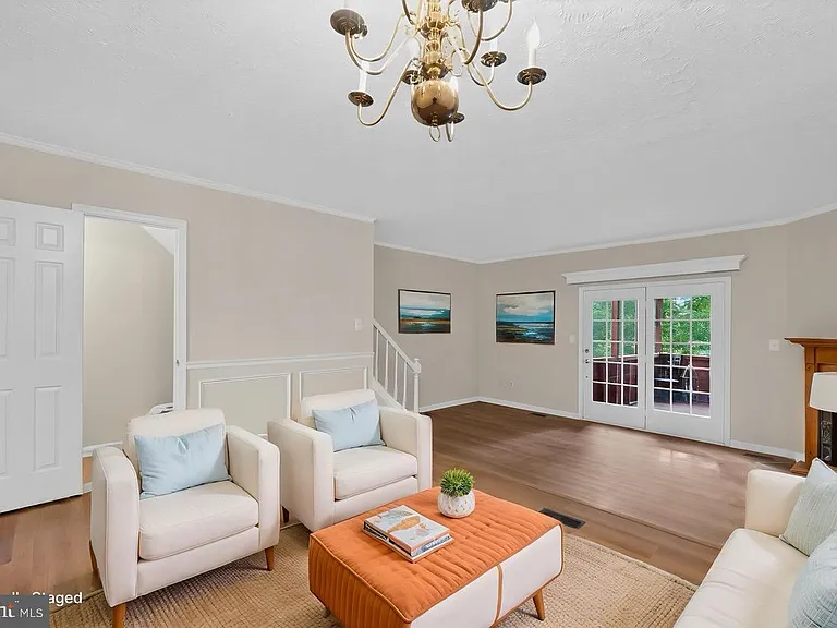 55 Oak Crest Ct — Photo 10