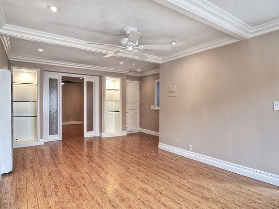 2nd image of 212 N Coast Hwy APT 4
