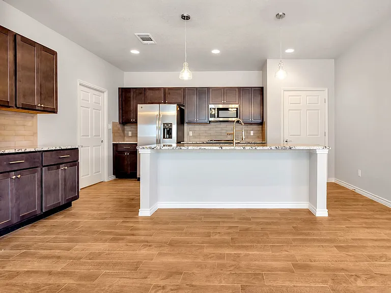 643 County Road 306 — Photo 20