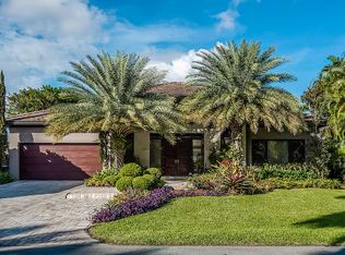 430 Sunset Dr, Hallandale Beach, FL 33009