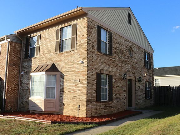 4th image of 2846 Bowes Ln
