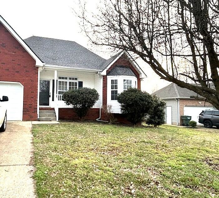 1st image of 913 Pebble Beach Cir