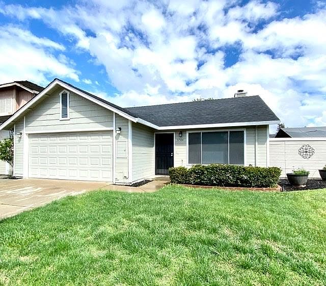 1st image of 3704 Hague Ct