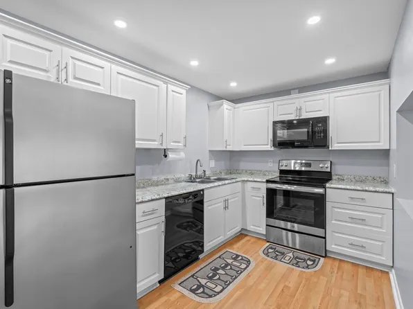 1010 Green Pine Boulevard #E1, West Palm Beach, FL 33409