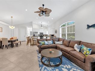 796 96th Ave N, Naples, FL 34108