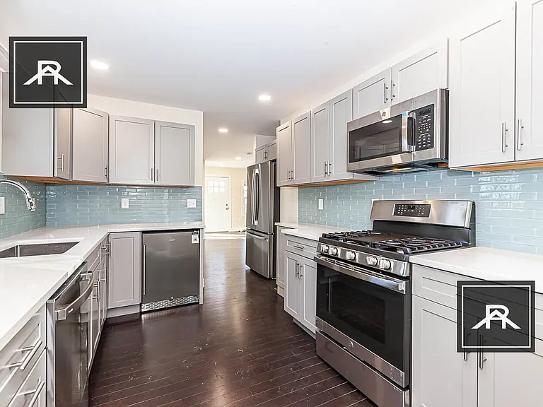 50 Caldwell Rd — Photo 2