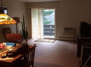 27 Sierra Vista Ln, Valley Cottage, NY 10989