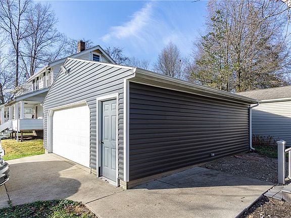 4th image of 1486 8th St