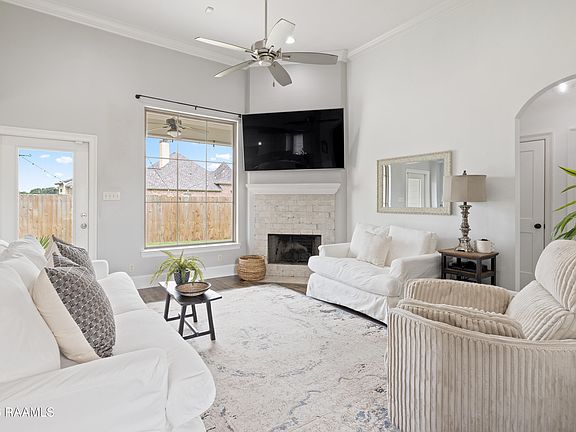 5th image of 109 Braxton Dr