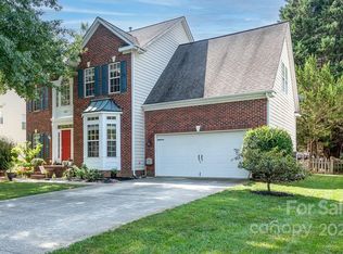 121 Biscayne Ct, Mooresville, NC 28117