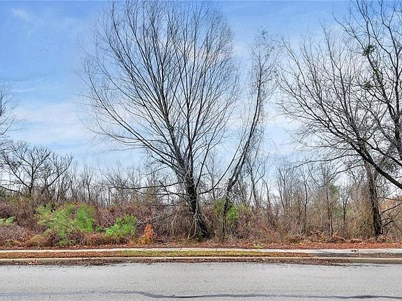4th image of 18120 Great Basin Ave