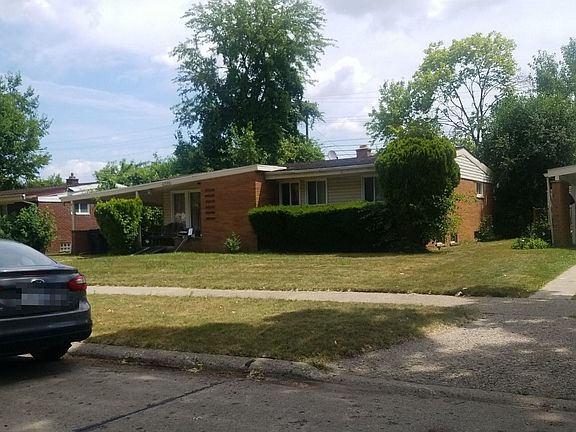 2nd image of 23044 Webster Ave