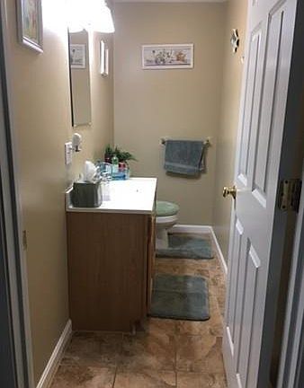 4th image of 136 Prospect St #136