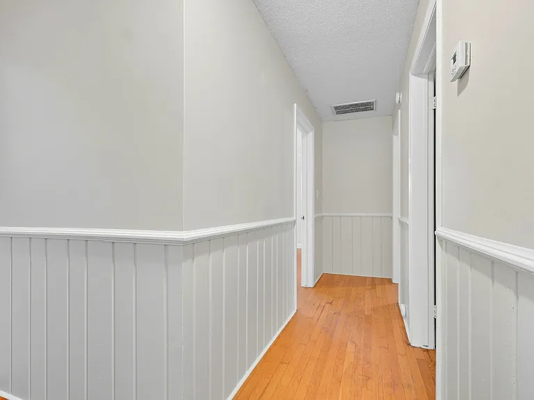 4850 Ellen Ave — Photo 19