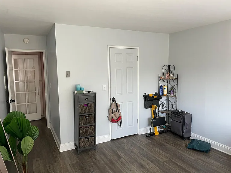 2844 E 3rd St #204 — Photo 9