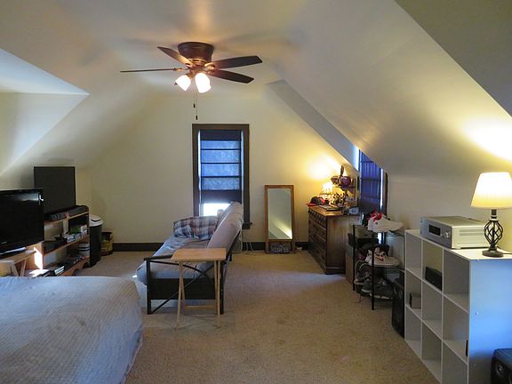 Large bedroom