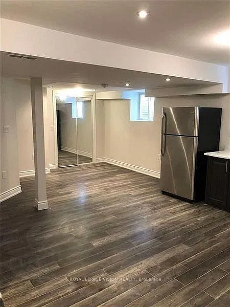2 bed, $1,799 — Photo 4