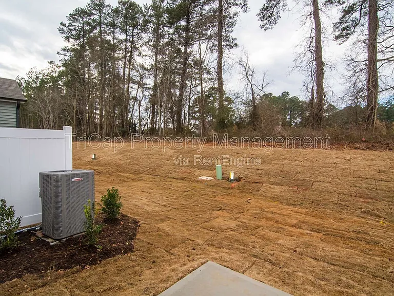 335 White Oak Ridge Dr — Photo 10