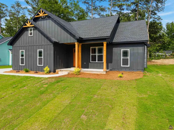 118 Merri Valley Dr, Warner Robins, GA 31088
