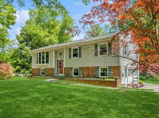 72 Austin Rd, Mahopac, NY 10541