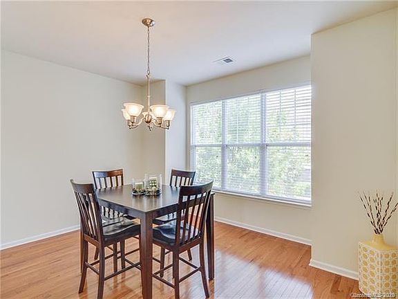 4th image of 852 Skybrook Falls Dr