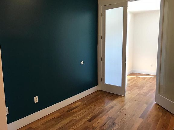 4th image of 224 Palmetto St #3R