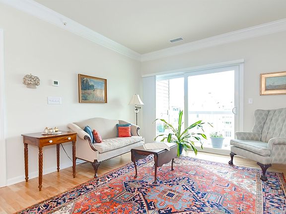 5th image of 12405 Peters Farm Way #12405