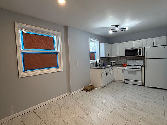 2nd image of 242 Schley St #1B