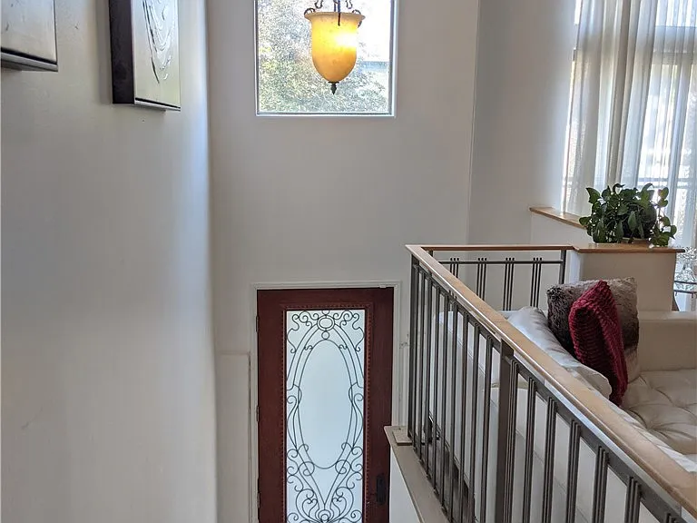 13260 Landale St — Photo 15