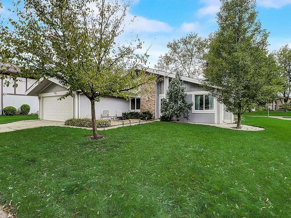 1st image of 5871 Easton Ct