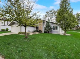 5871 Easton Ct, Hanover Park, IL 60133