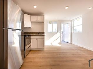 4325 S Main St #201, Los Angeles, CA 90037