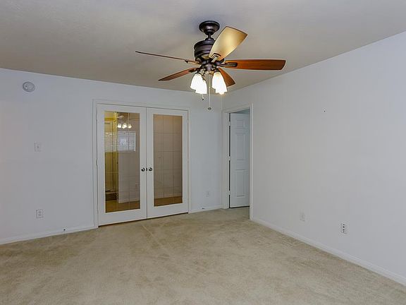 3rd image of 19130 Stone Leaf Dr