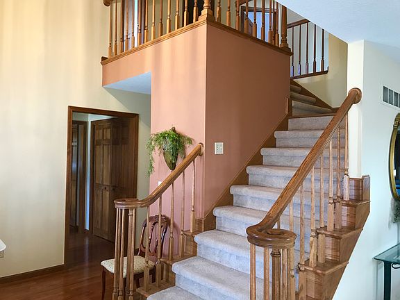 5th image of 430 N Thames Ct
