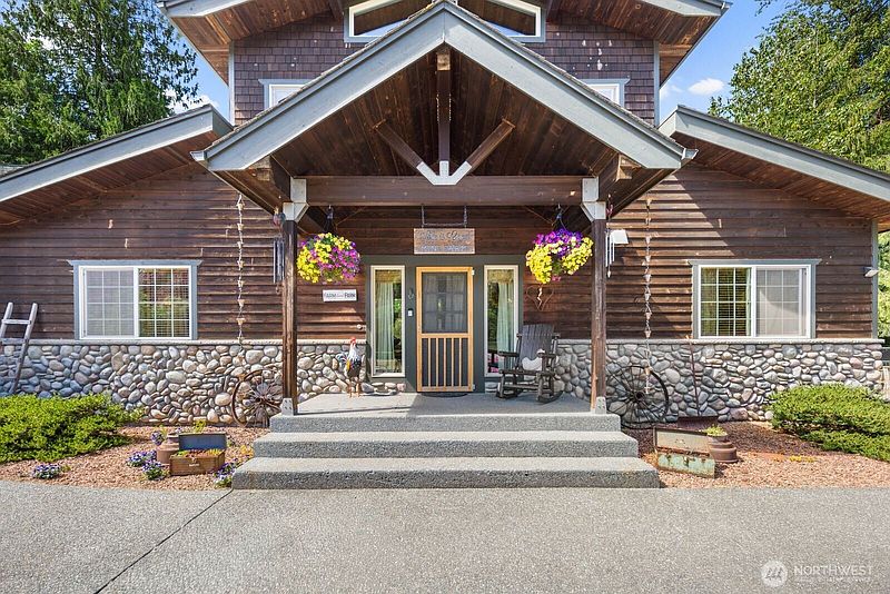 5th image of 42813 Rivers Edge Court