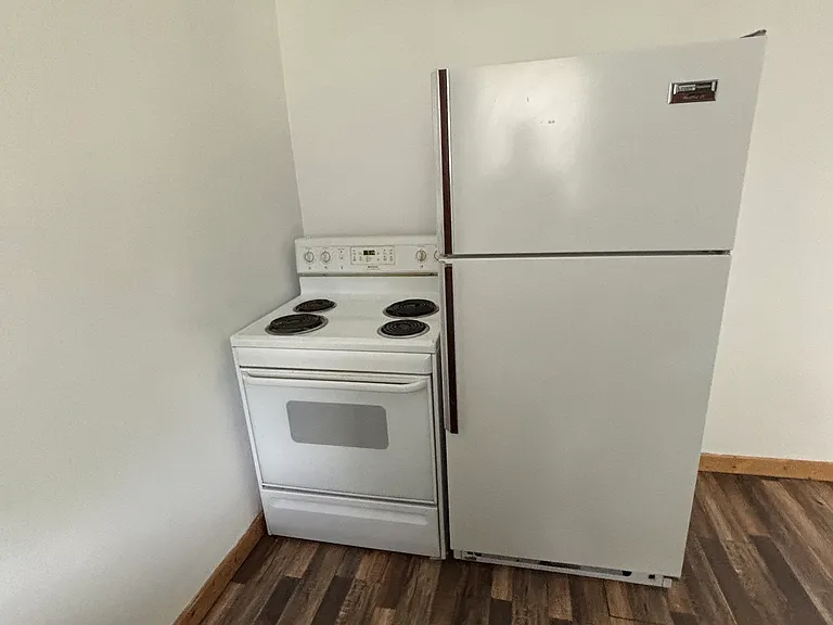 320 W Main St #11 — Photo 8