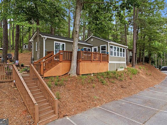 3rd image of 1000 Victoria Landing Dr #26