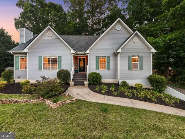 1086 Fieldstone Dr, Canton, GA 30114
