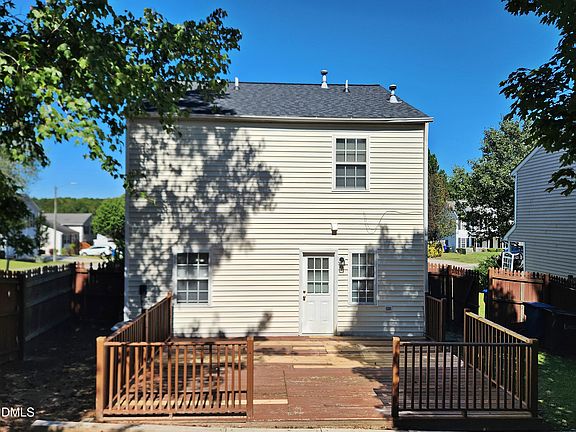 5th image of 2 Tarrywood Ct