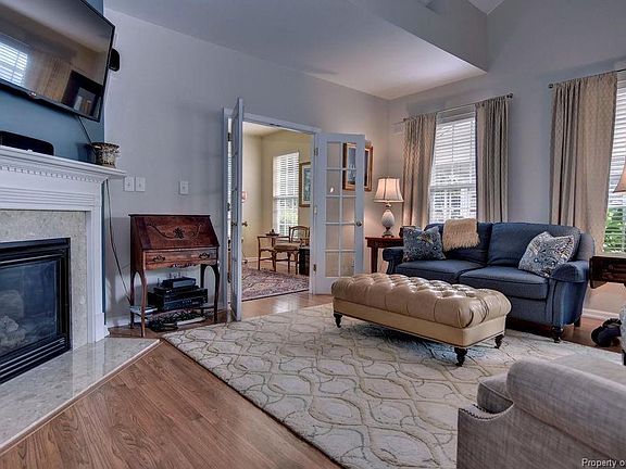 5th image of 4595 Beacon Hill Dr
