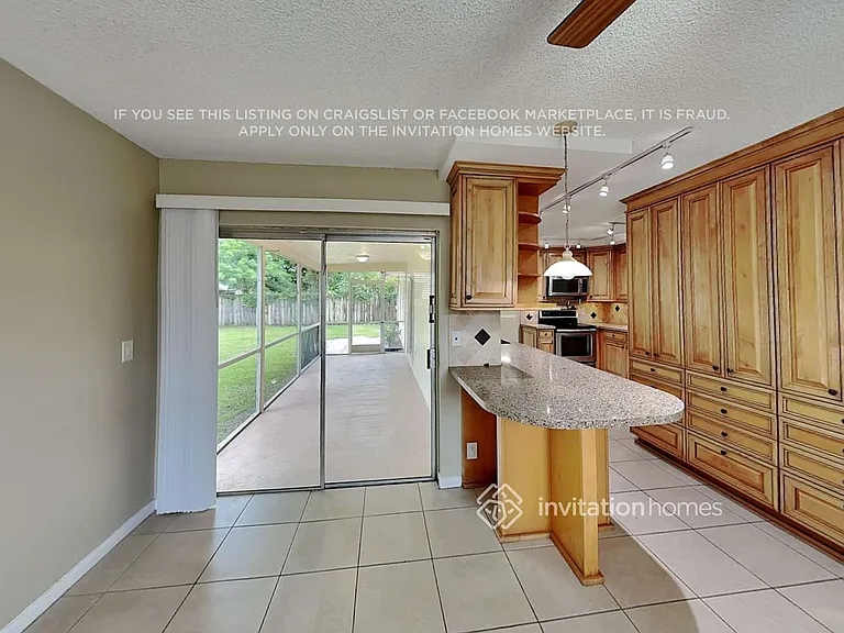 12169 Sycamore Ln — Photo 5