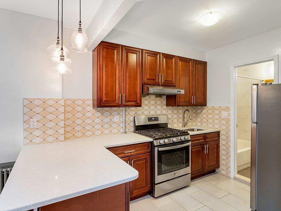 1st image of 146 Forsyth St #1E