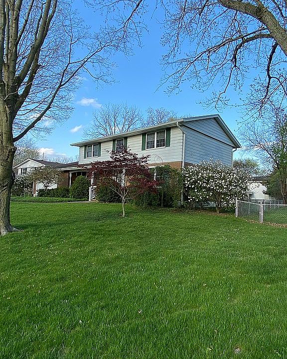 1st image of 638 Ramblewood Pl