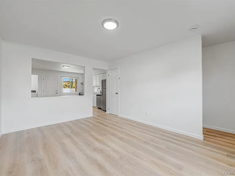 54 Evergreen St #A — Photo 6
