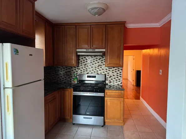 (undisclosed Address), Bronx, NY 10465