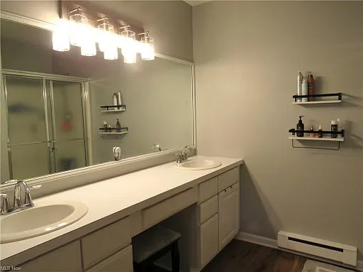 306 W Barrington Dr — Photo 13