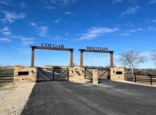 3413 Lucky Pepper Dr, Granbury, TX 76049