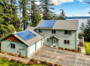 459 Belvedere Pl, Coupeville, WA 98239