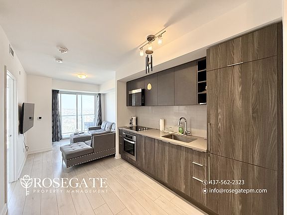 2nd image of 2031 Kennedy Rd #3318