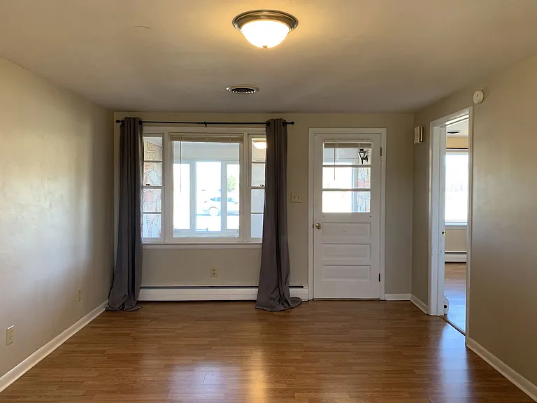 4136 Lincoln Way E — Photo 27